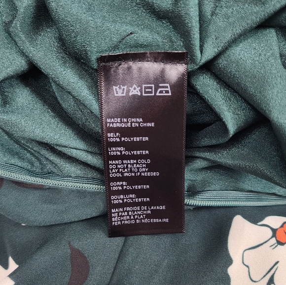 J.O.A. from Anthropologie -- Green Floral Jumpsuit - Wide Leg Flowy with Pockets - Picture 13 of 13